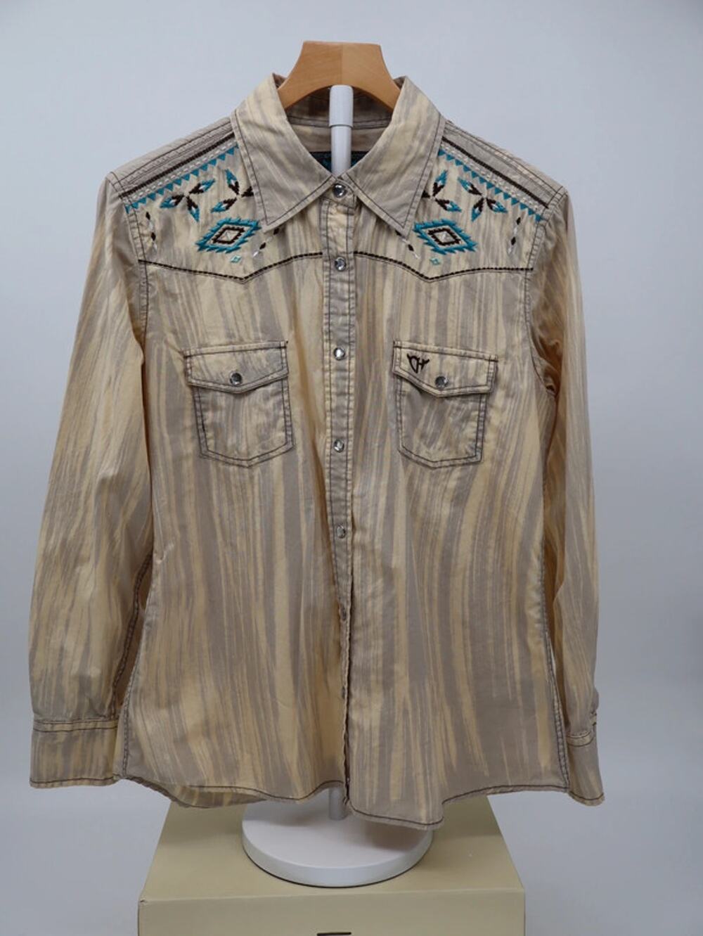Cowgirl Hardware Women's Medium Western Shirt